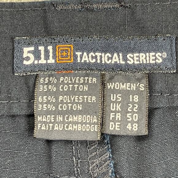 5.11 Tactical Series Shorts Womens 18 Navy Cargo Pockets Ripstop Utility Field - Picture 4 of 13